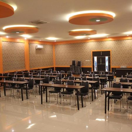 Hannah Hotel Syariah Painan Exterior foto