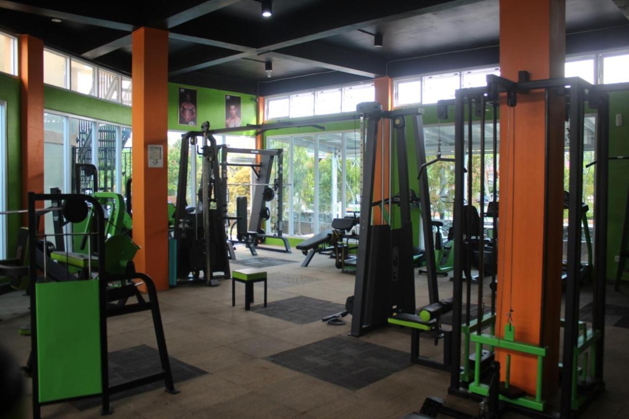 Hannah Hotel Syariah Painan Exterior foto