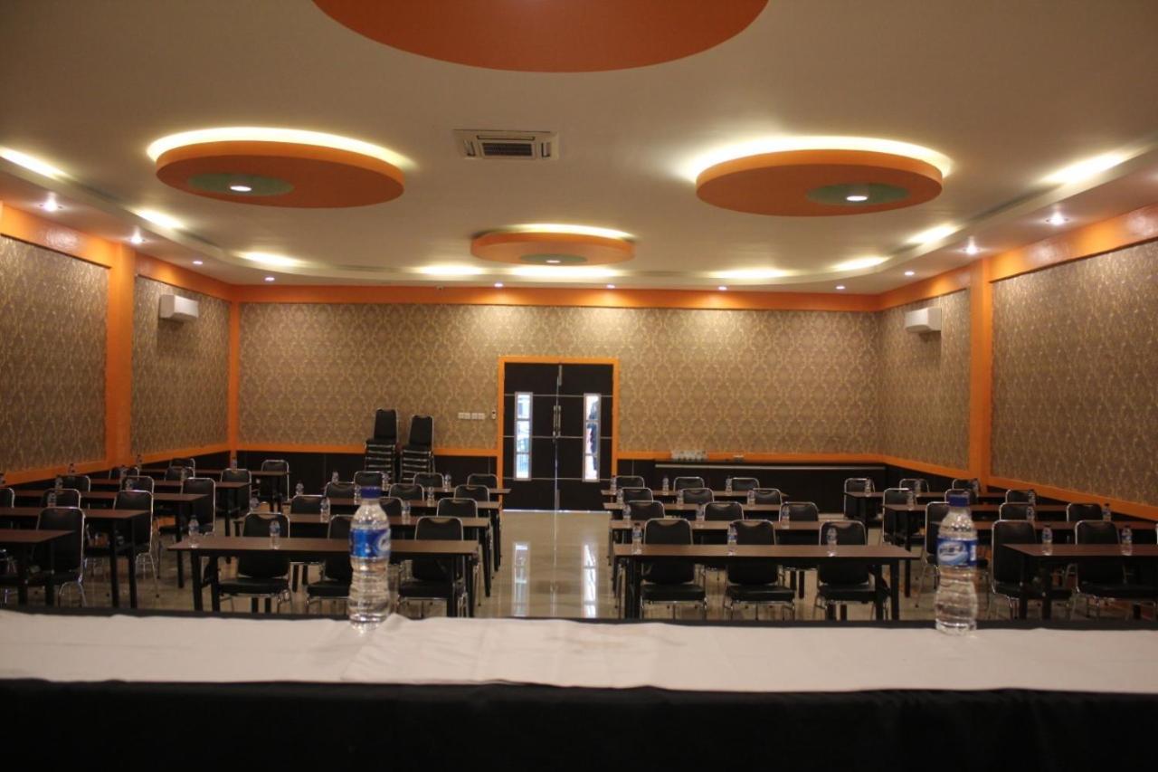 Hannah Hotel Syariah Painan Exterior foto